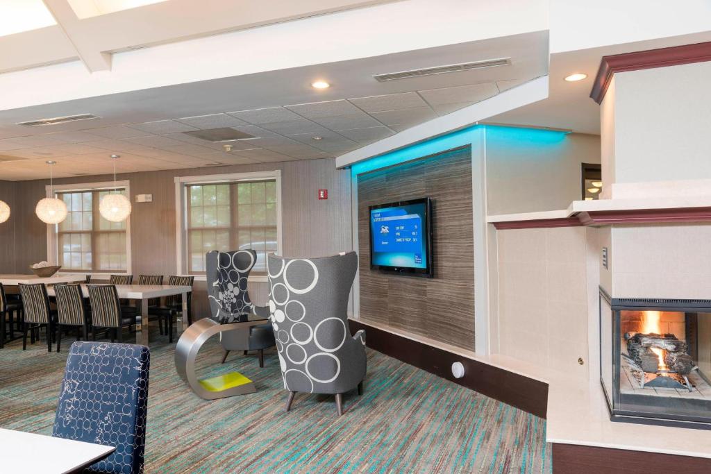 Residence Inn by Marriott Grand Rapids West photo 4