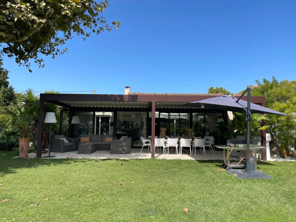 Villa d Agathe en Provence Graveson photo 2