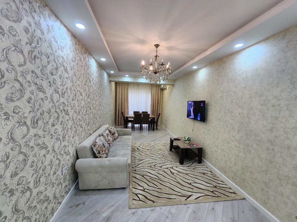 Park Azure Lux apartment photo 2