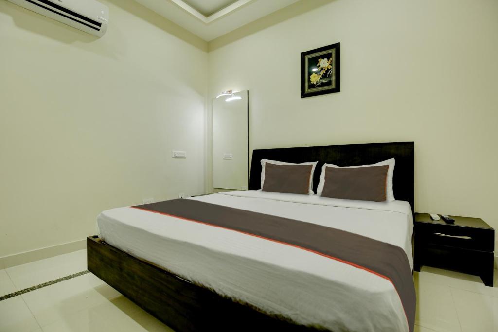 Ovel Hotel Grand