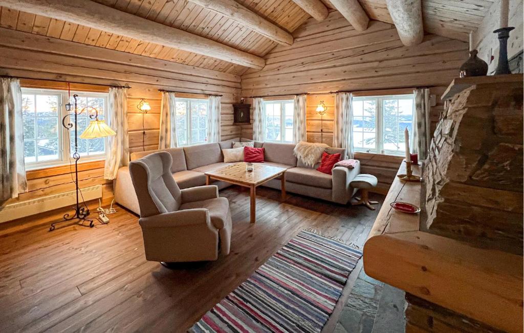 Amazing Home In Sjusjen With Wifi photo 2