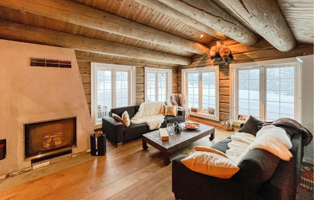 Awesome Home In Reinli With Kitchen photo 2