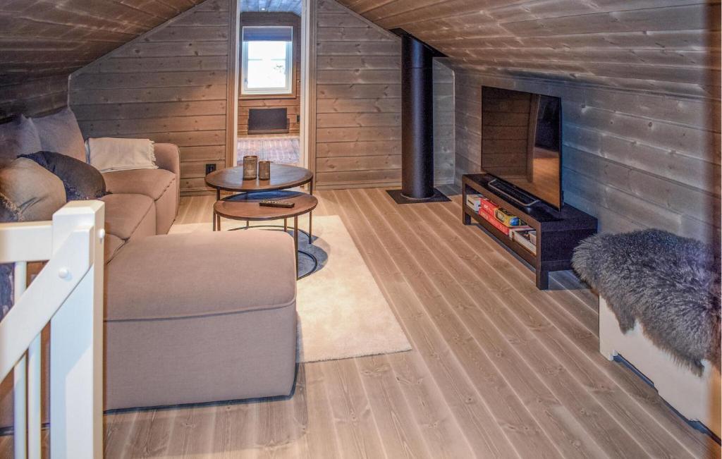 Gorgeous Home In Eggedal With House A Mountain View photo 1