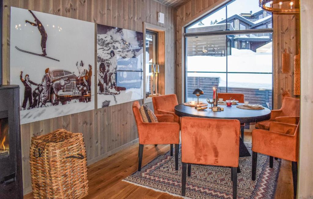 3 Bedroom Stunning Home In Noresund photo 4