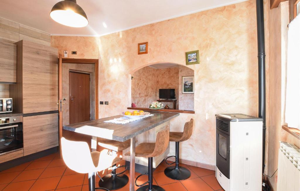 Nice Apartment In Bagolino, Fraz, Ponte With Wifi photo 3