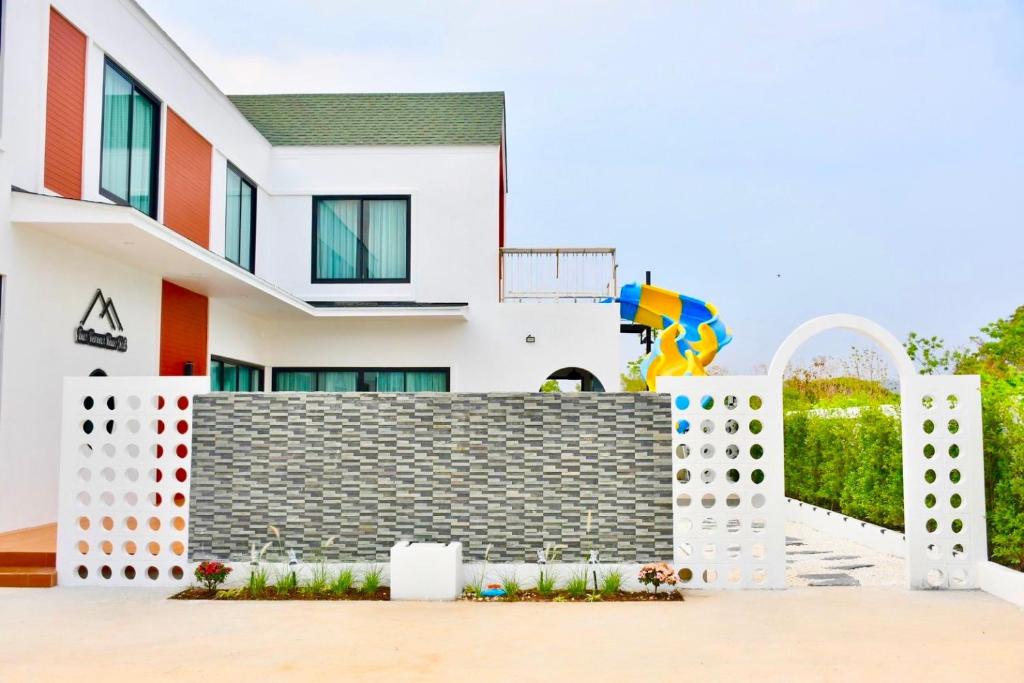 Verona Pool Villa photo 1