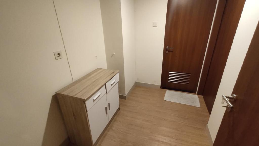 Apartemen Grand Kamala Lagoon Studio By Bonzela Property photo 3