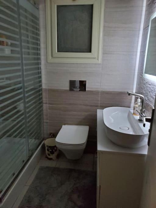 Stylish 3 bedroom apartment near pyramids photo 2
