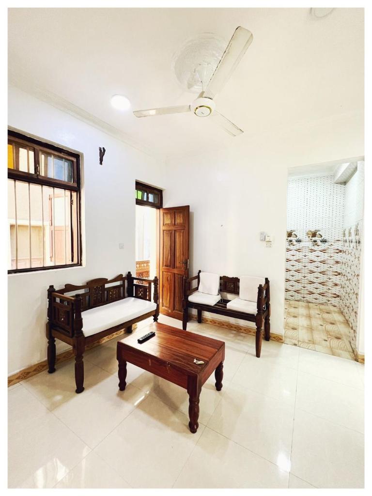 2-BR Serviced Apartment in Forodhani