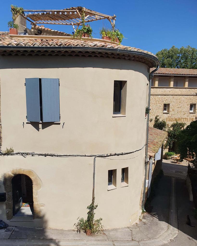 L'Exquishette de Lourmarin, un nid sur les toits. photo 2