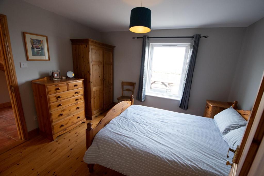 3 Fishery Cottages - 2 Bedroom house close to town photo 2