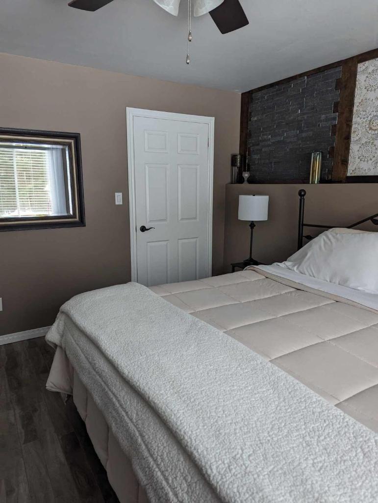 Suite in the Bush-Private Apartment photo 2