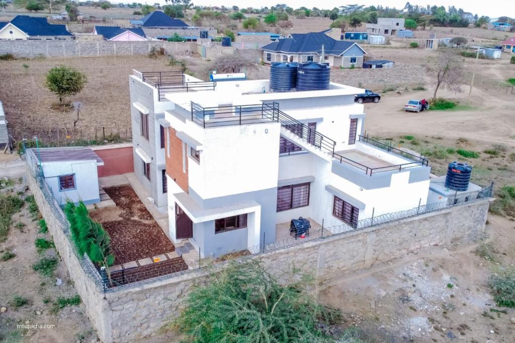 Captain Villa Narok photo 2