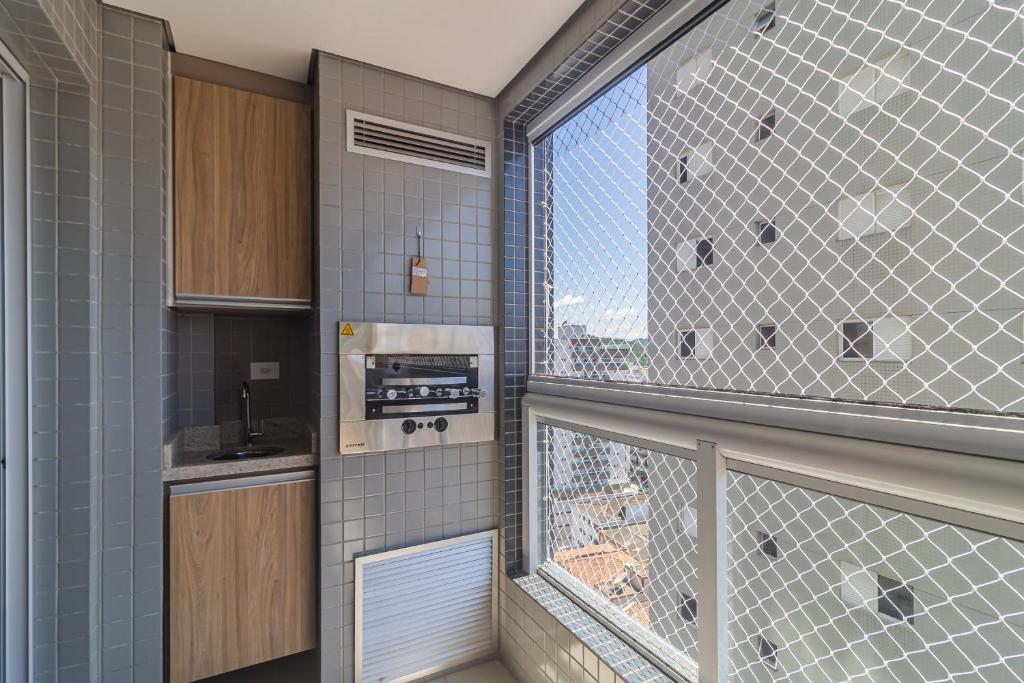 Apartamentos Aconchegantes com Ar Condicionado no Centro da Cidade PG à 100m da PRAIA com Garagem, Portaria 24H photo 4