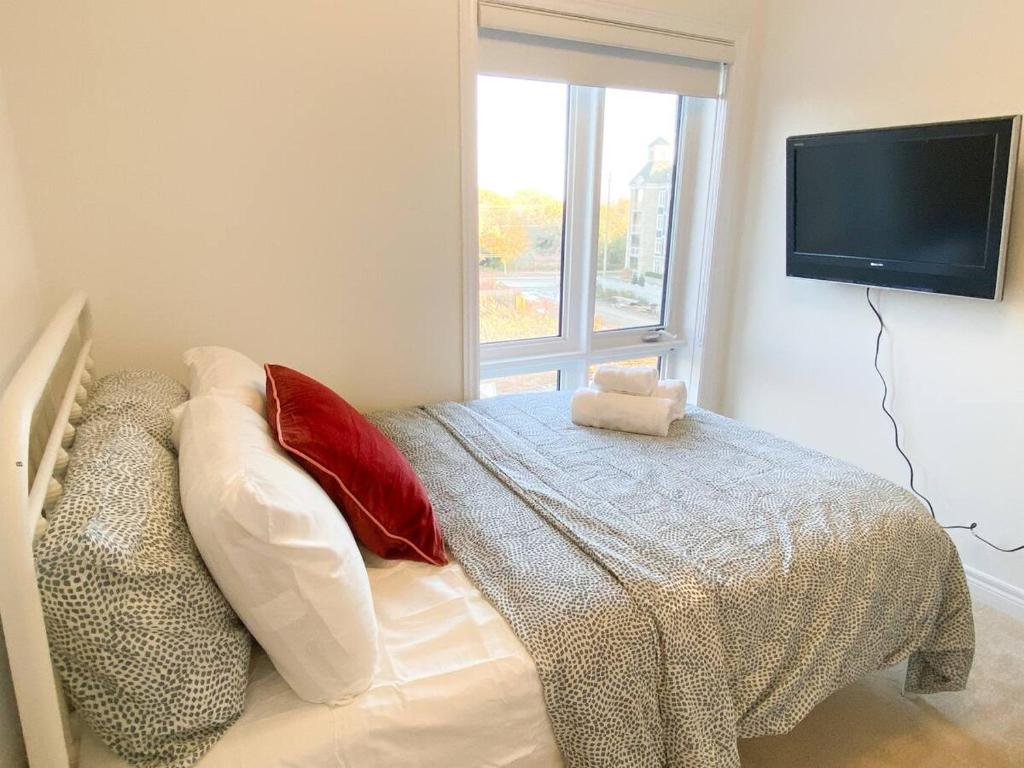 Dockside Budget Double Room,,,