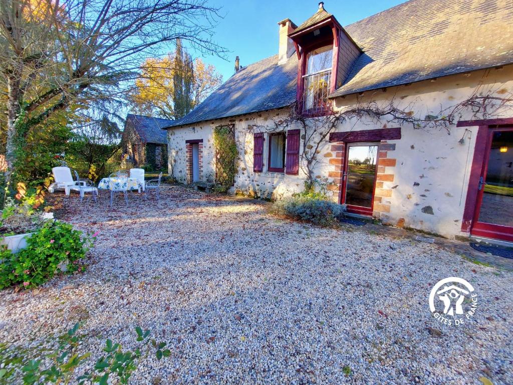 Gîte Ruillé-Froid-Fonds, 4 pièces, 6 personnes - FR-1-600-61 photo 4