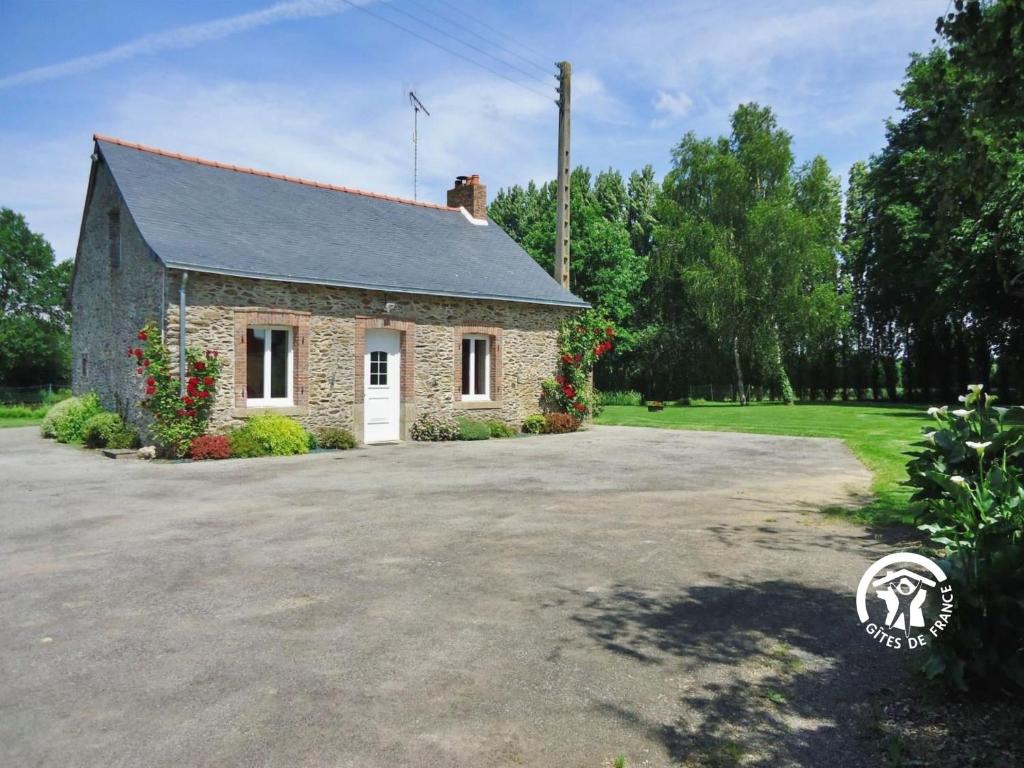 Gîte Loiron-Ruillé, 4 pièces, 6 personnes - FR-1-600-91 photo 1