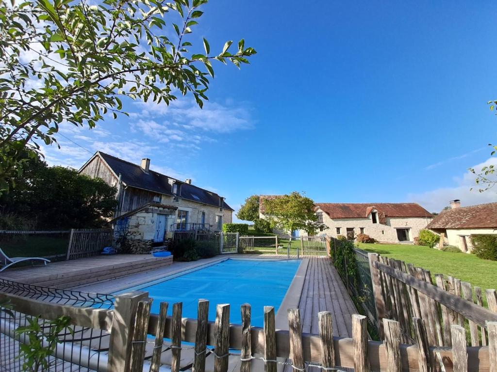 Maison Coussay-les-Bois, 5 pièces, 10 personnes - FR-1-541-100