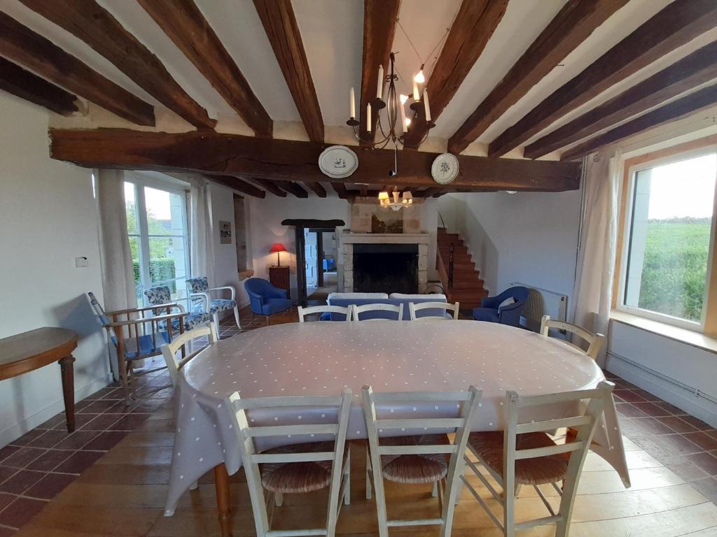 Maison Coussay-les-Bois, 5 pièces, 10 personnes - FR-1-541-100 photo 3