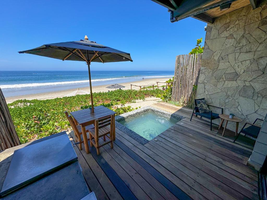 DIEM Vichayito Beachfront Eco-Luxury photo 3