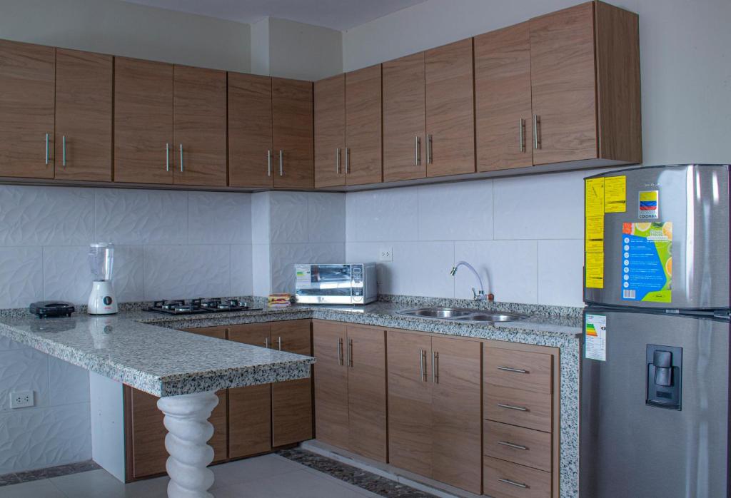 Salem D- Partment photo 2