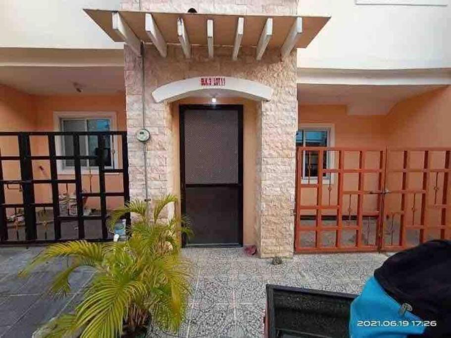 2 Storey House for rent in Cebu photo 3