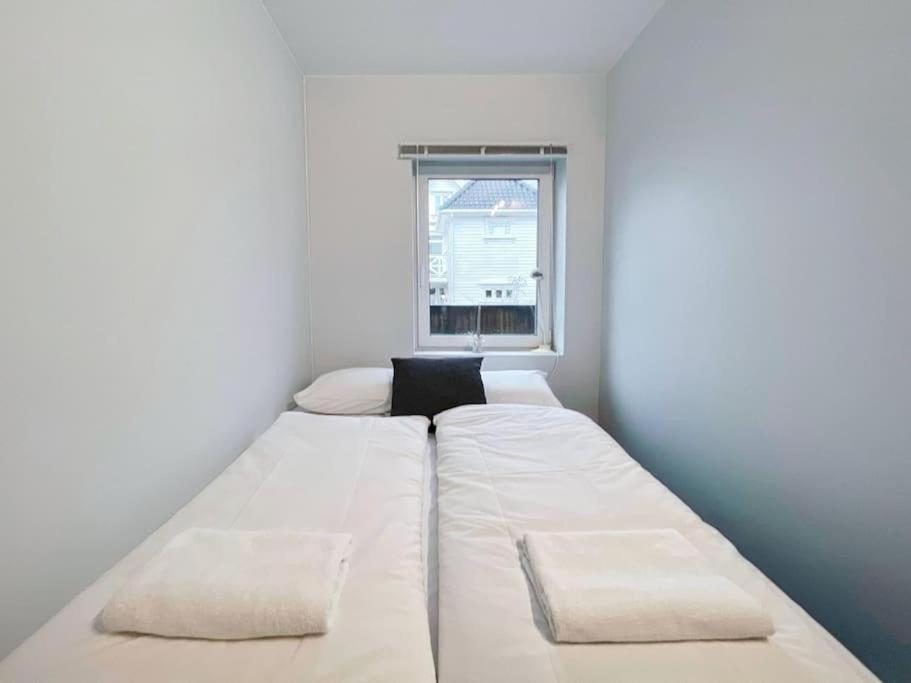 Unique Place by Stavanger BnB 19 2br, Terrace, ParkingAirport Shuttle photo 4