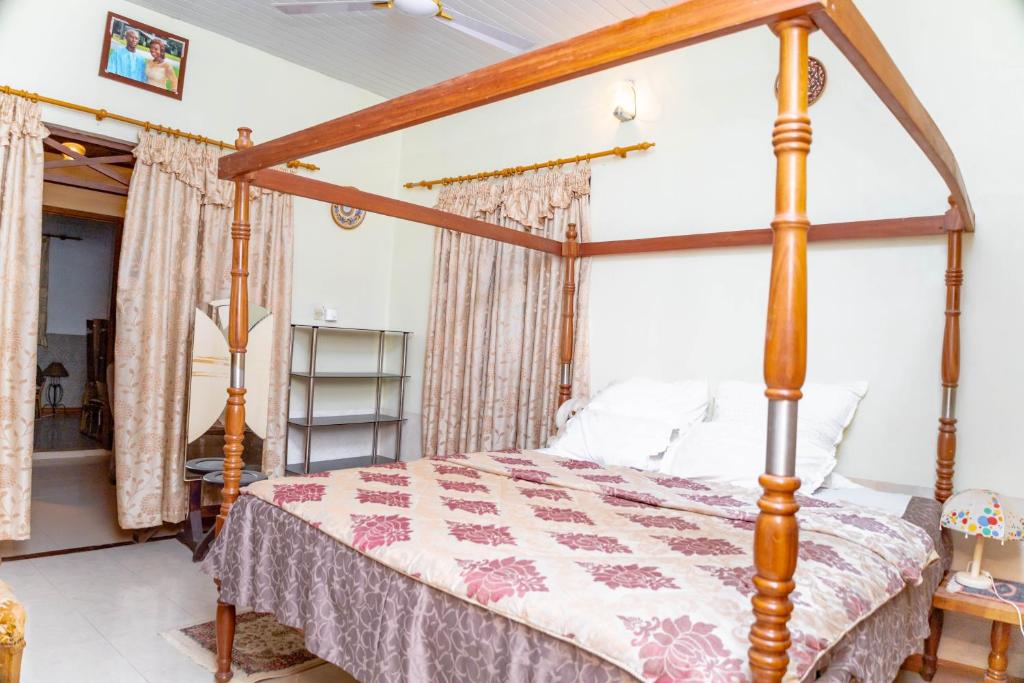 Art and Leisure-EB Hotel photo 3