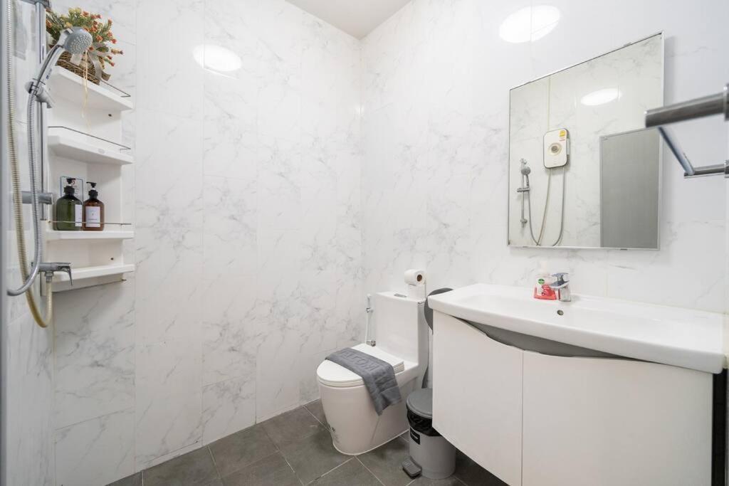 MIQ Home 142 Huai Khwang_NEW4BR/Jodd fair photo 2