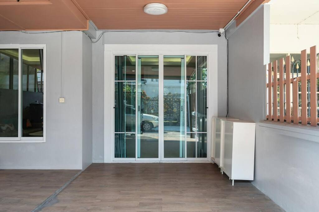 MIQ Home 142 Huai Khwang_NEW4BR/Jodd fair photo 3