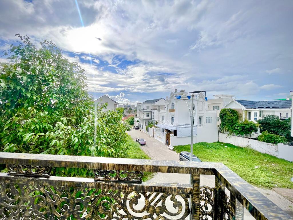 Căn hộ mới - 4 Phòng ngủ lớn tại Khu Biệt Thự Nam Long- Bê Tông Residences photo 3