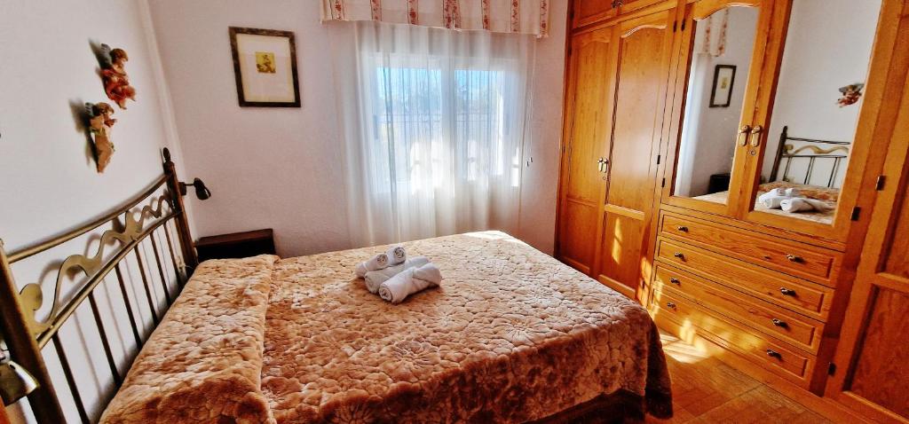 VeLEZ NAZARI CORTIJO LEON photo 3