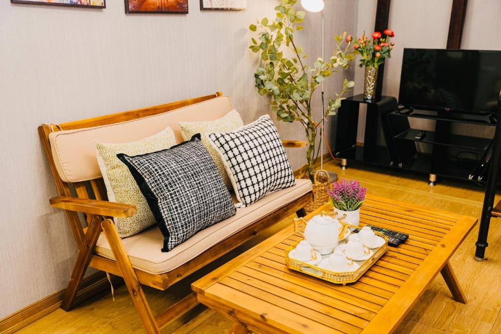 Cau Go/Super Location/ Big Balcony/Culinary Paradise