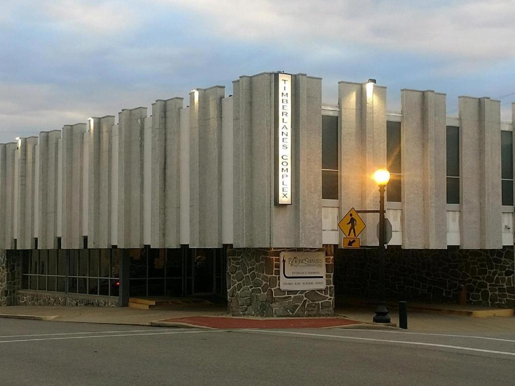 The Stables Inn and Suites image