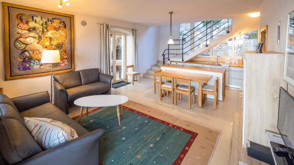 Nautilus-Bay Steinhaus im Dorf von Zavala für 2-7 Personen, 3 Schlafzimmer photo 4
