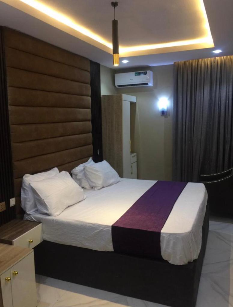 Mont’Kiara Suites