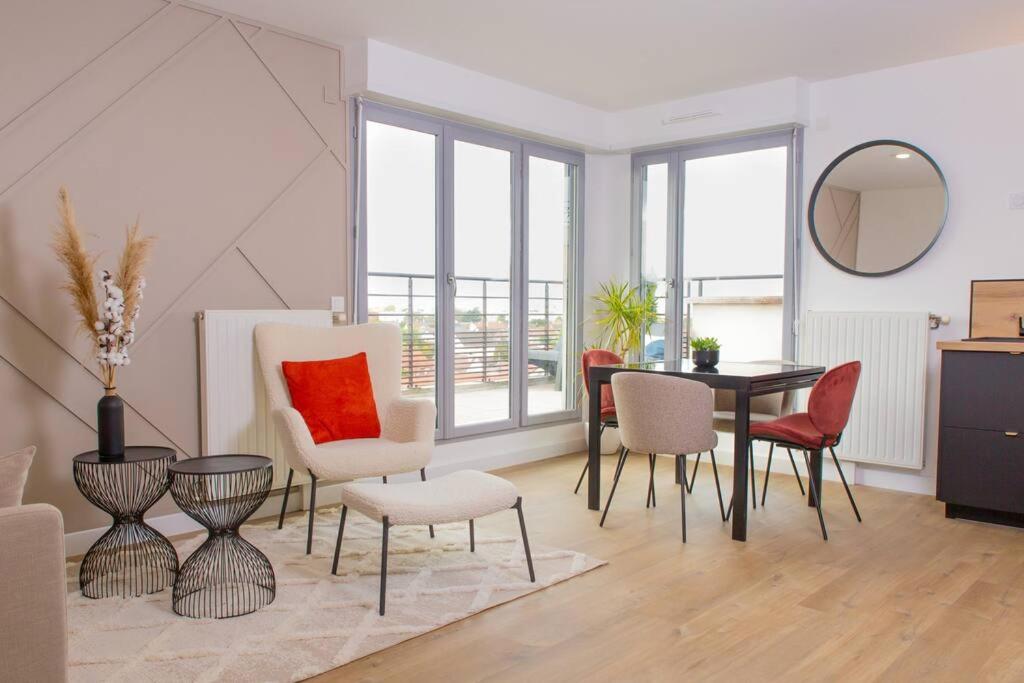 Perle d'Évasion - Cinéma privée - 15 minutes Paris photo 3