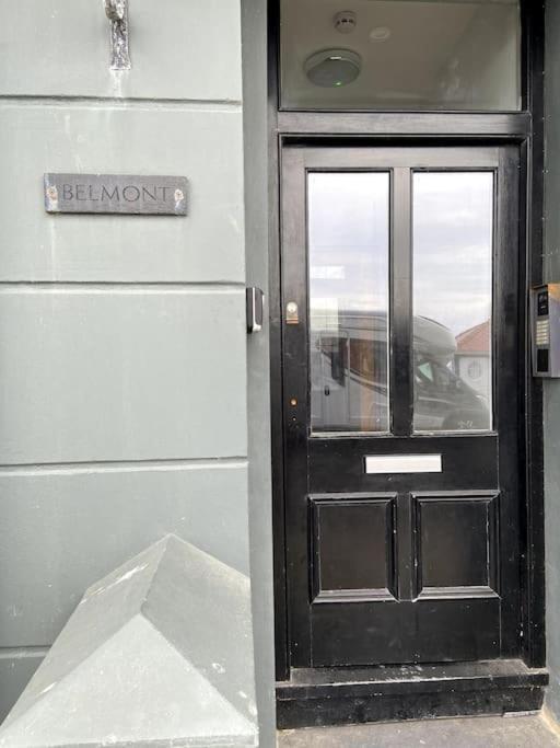 Maisonette flat Aberystwyth photo 3
