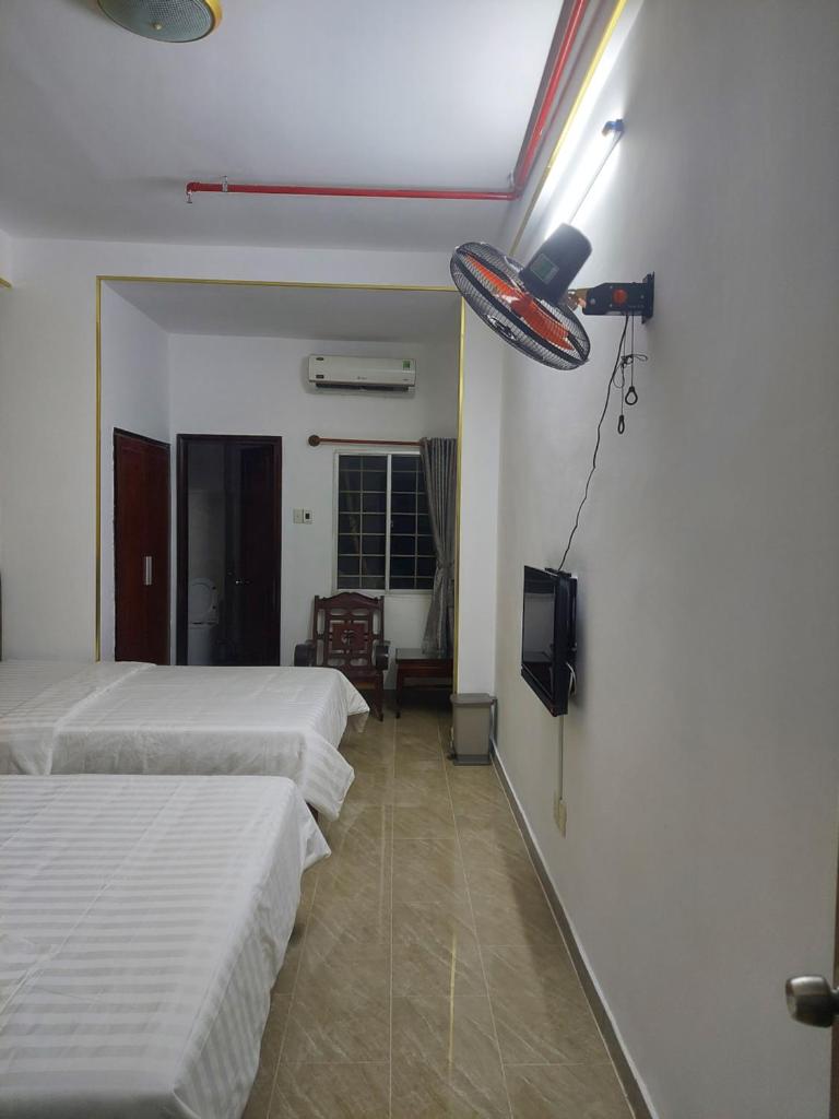 Khách Sạn Trung Mai