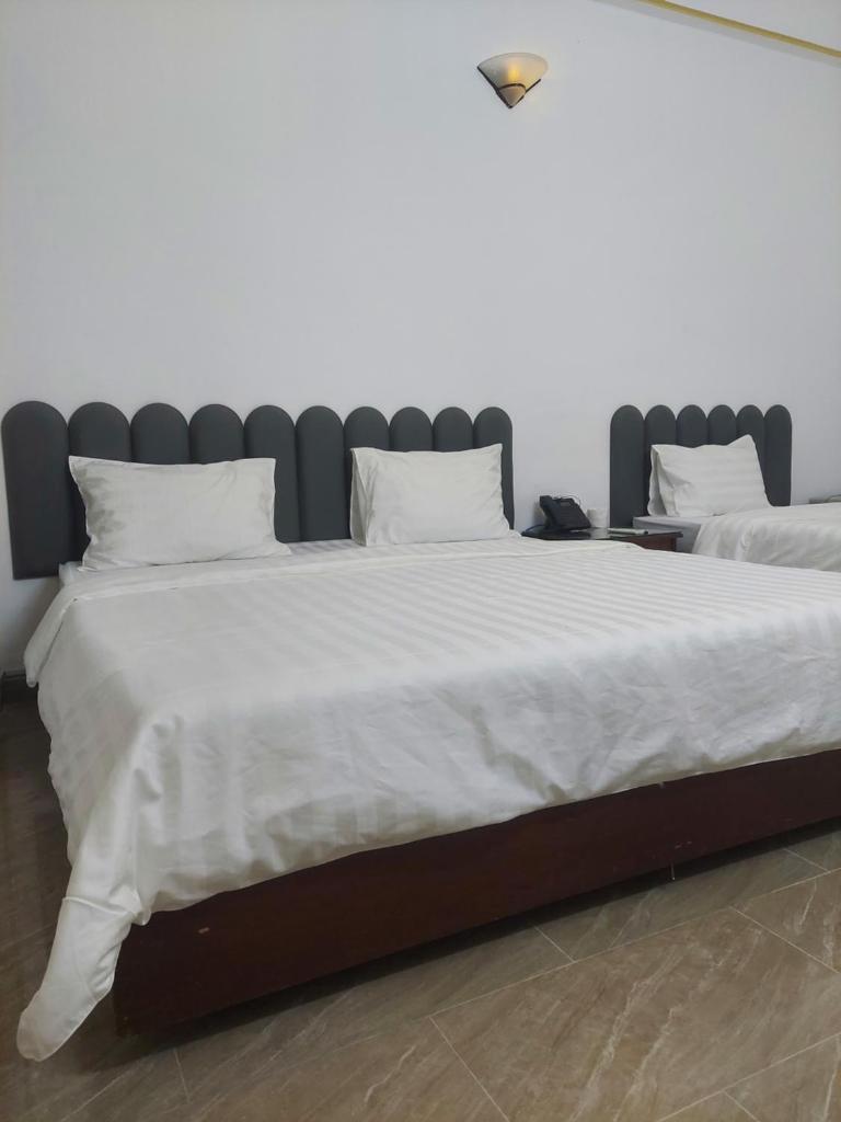 Khách Sạn Trung Mai