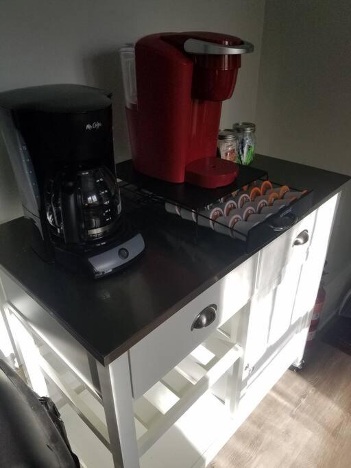 5 minutes by car to OU, 2 Bedroom, 1.5 bath, Wi-Fi photo 1