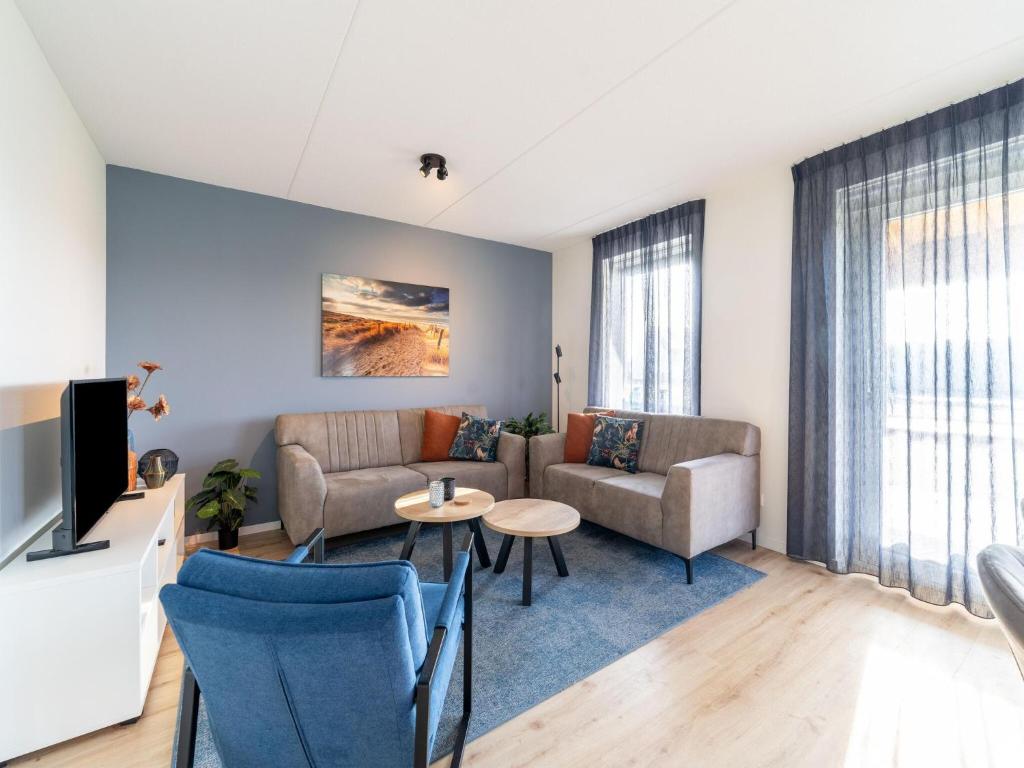 Modern holiday home in Scherpenisse with garden photo 1