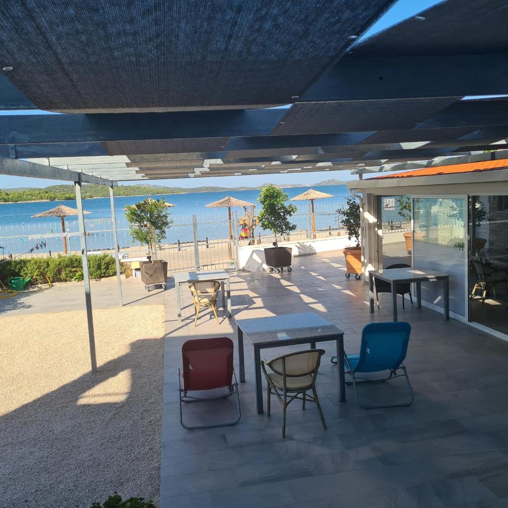 Apartments Lord Pirovac Croatia photo 1