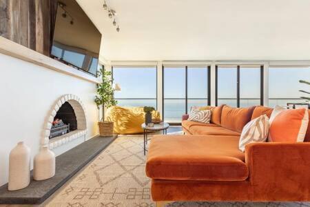 Stay on The Strand Manhattan Beach 3 bedroom photo 3