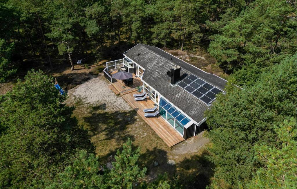 Stunning Home In Nex With 4 Bedrooms, Sauna And Wifi