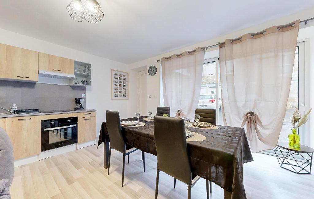 1 Bedroom Pet Friendly Home In St-etienne-en-cogle photo 2