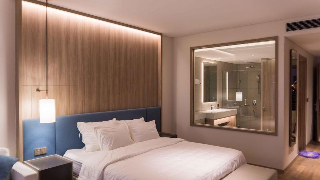 Blue Kites Residence Ha Long Bay