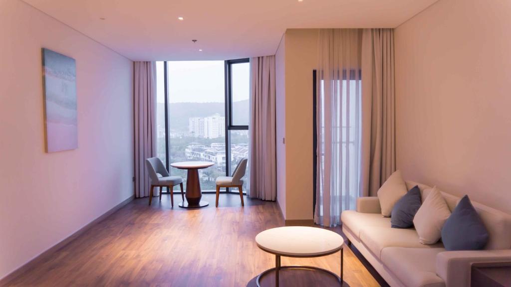 Blue Kites Residence Ha Long Bay