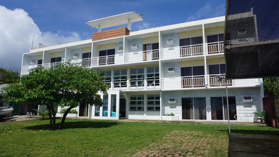 Dapdap ShoreLINES Beach House photo 3