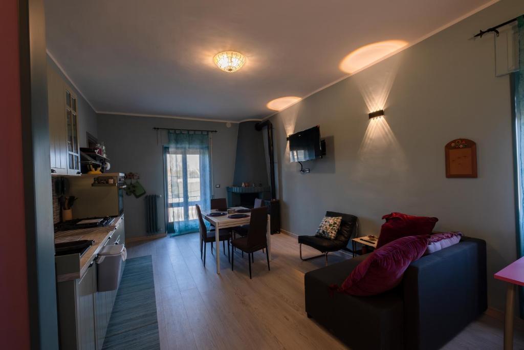 Casa Hopper 80mq parcheggio WiFi photo 4